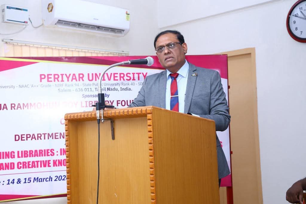 Irreplaceable Human Role of Librarians in Digital Age